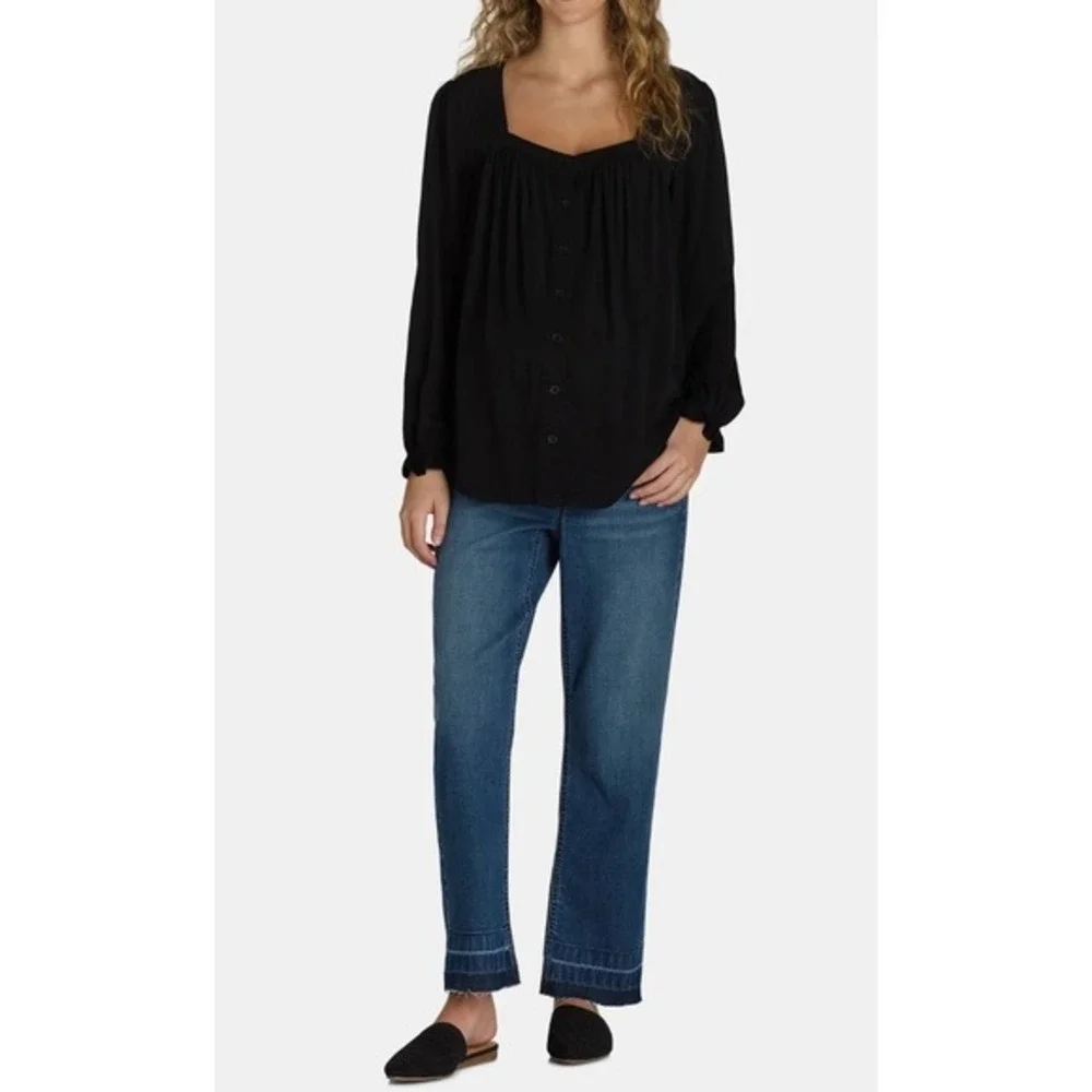 Time and Tru women maternity